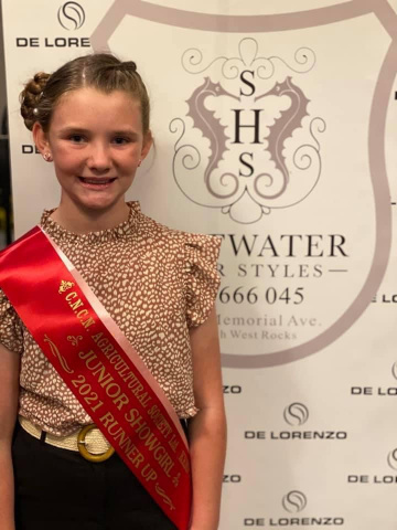 2021 Junior Showgirl Runner up - Lilly-Rae Rosten